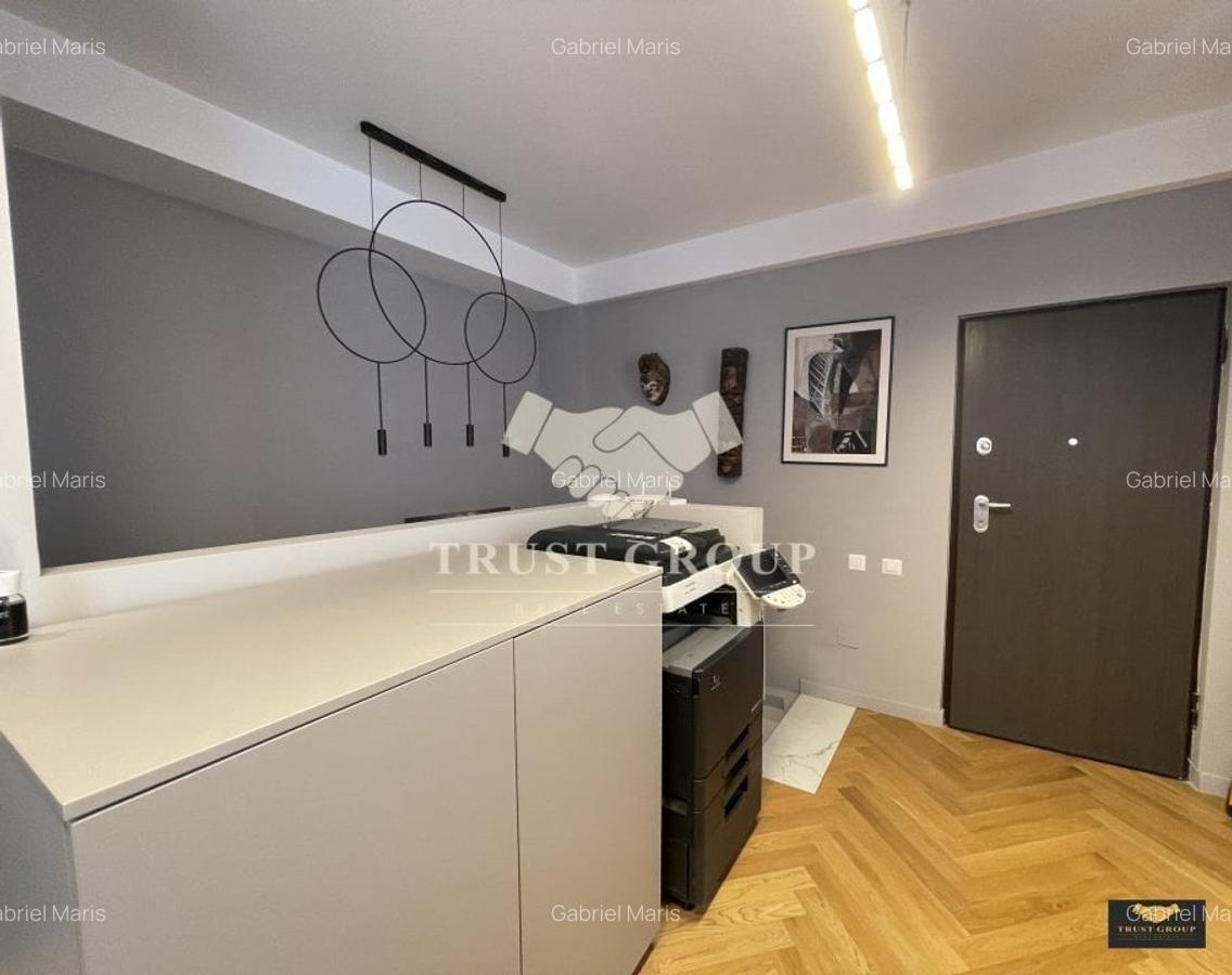 Apartament cu 3 camere, mobilat în 1 Mai - 2