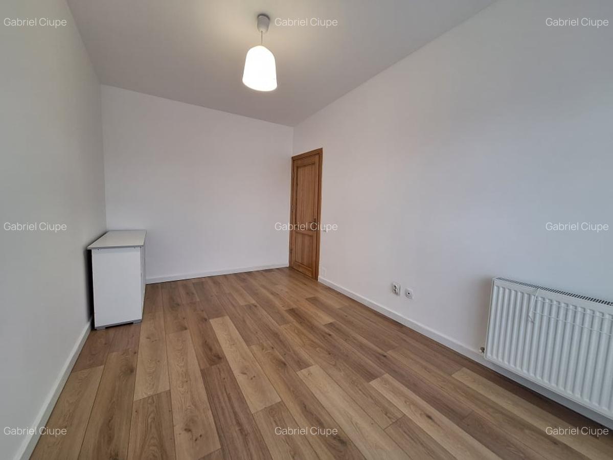 Apartament cu 3 camere, terasa de 20 mp, parcare, zona BMW - 6