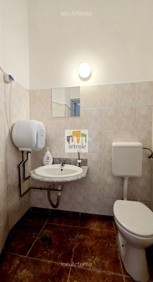 Armeneasca- parter de vila cu intrare separata/ Birouri/Notariat/ Showroom - 18