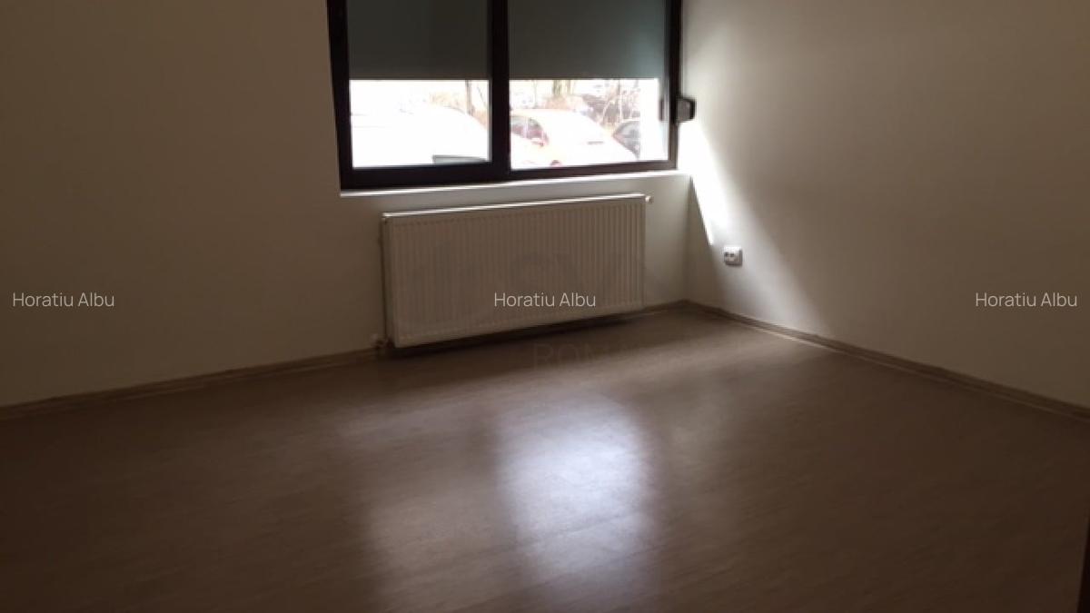 Apartament cu 3 camere semidecomandat în Titulescu - 5