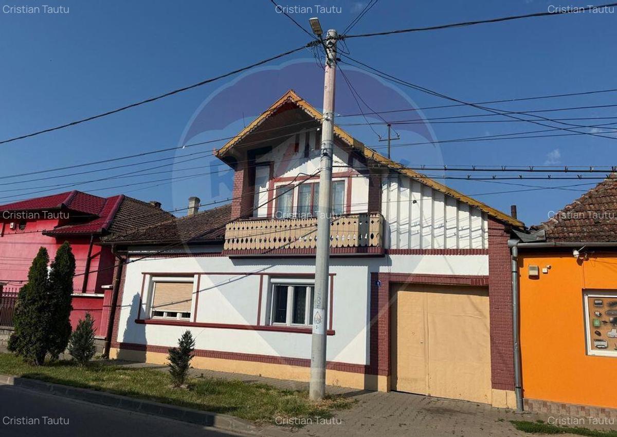 De vanzare Casa cu 3 camere + teren 439mp in Beiu? - 8