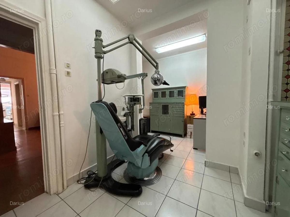 Spatiu comercial de inchiriat in zona Crangasi - 1