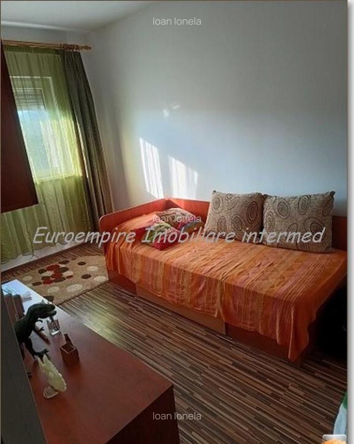 Apartament 2 camere decomandate Mansarda Poarta 6 - 7 Apartament 2 camere decomandate Mansarda Poarta 6 - 7