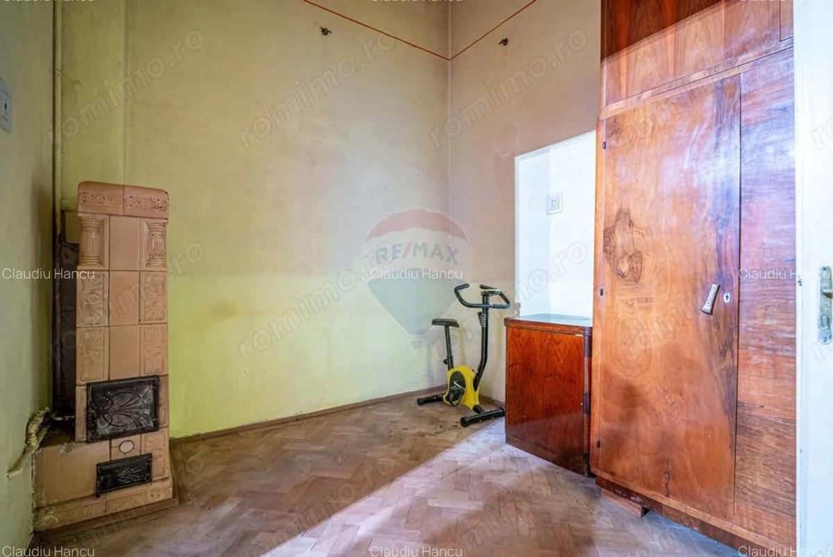 Casa ultracentrala cu 2 camere de vanzare in Ploiesti - 4