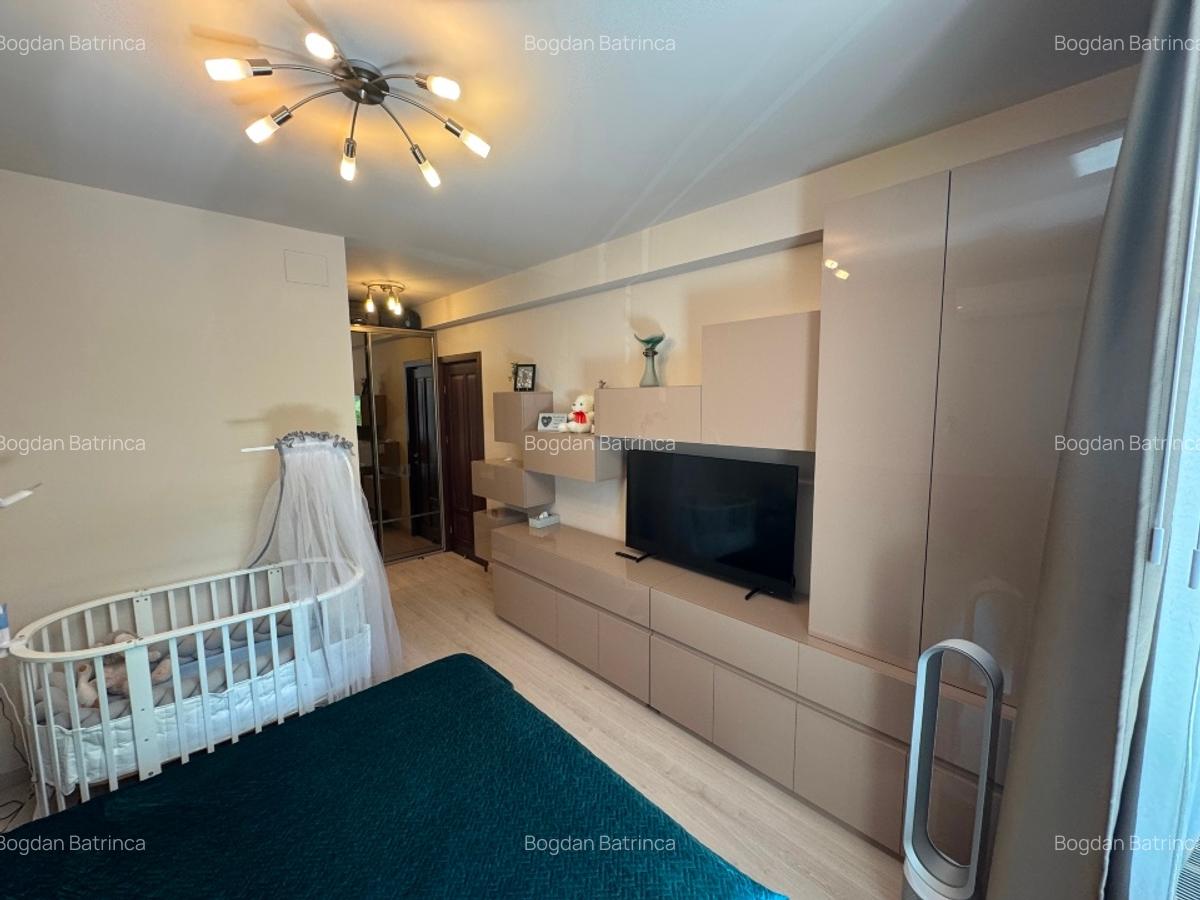 Apartament 3 camere complet utilat/mobilat Decebal/Alba Iulia + 2 locuri parcare - 14