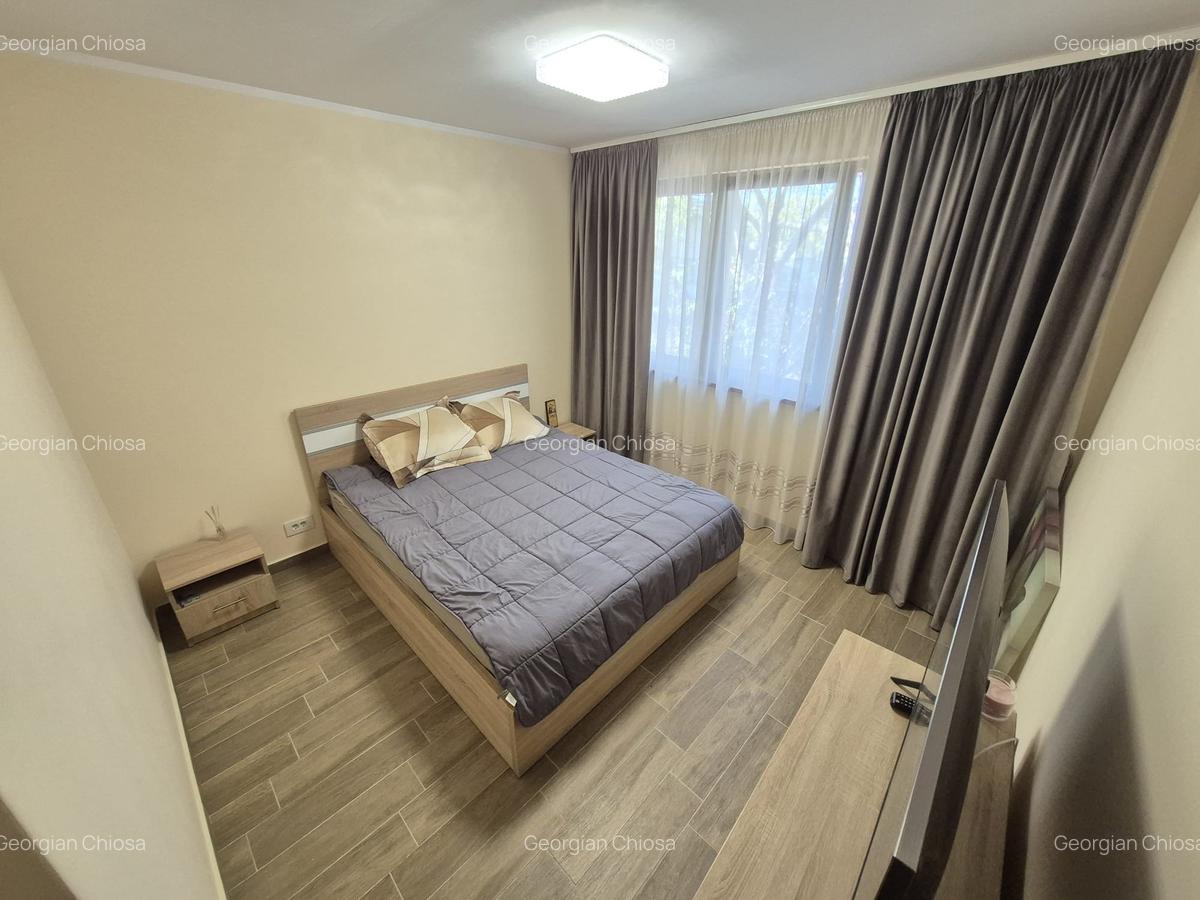 2 Cam-Parter-Ciarda Rosie-5 min Spitalul Judetean-Mobilat--54 MP-95.000 Euro! - 9