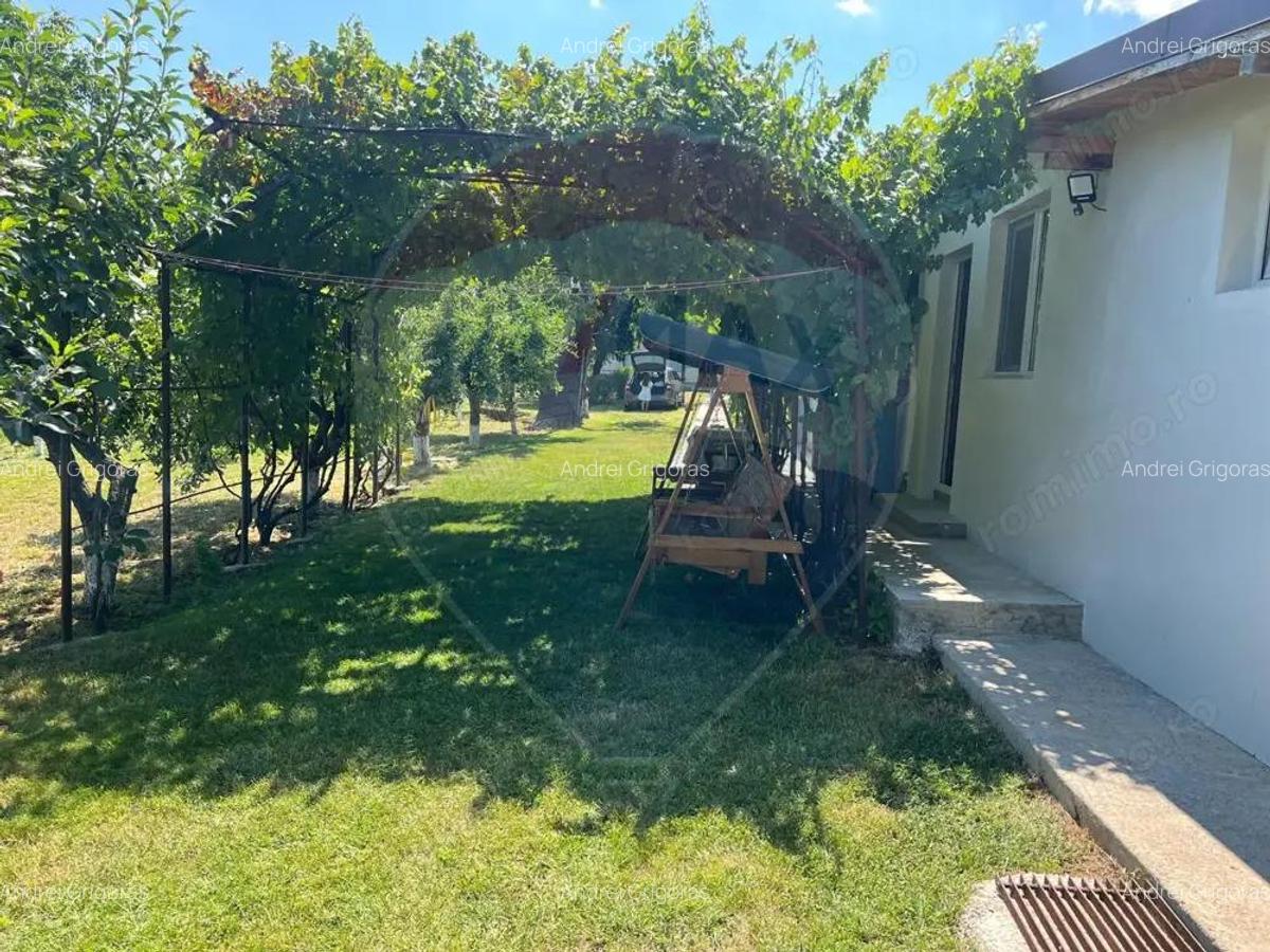 Casa cu 3 camere Bolote?ti-Gage?ti - 4