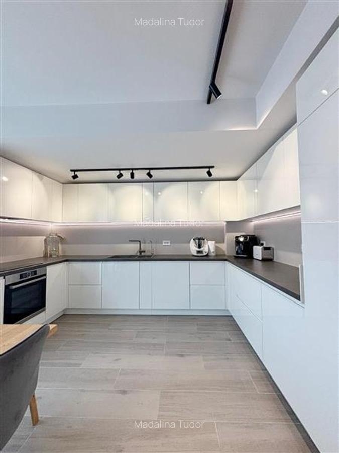 PENTHOUSE EXCLUSIVIST CU VIEW SI ACCES DIN LIFT , TRACTORUL , BRASOV - 6