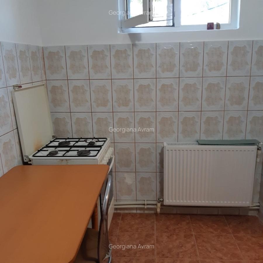 Vânzare apartament 2 camere – Bariera Brăilei, Bloc Apcarom, Buzău - 4