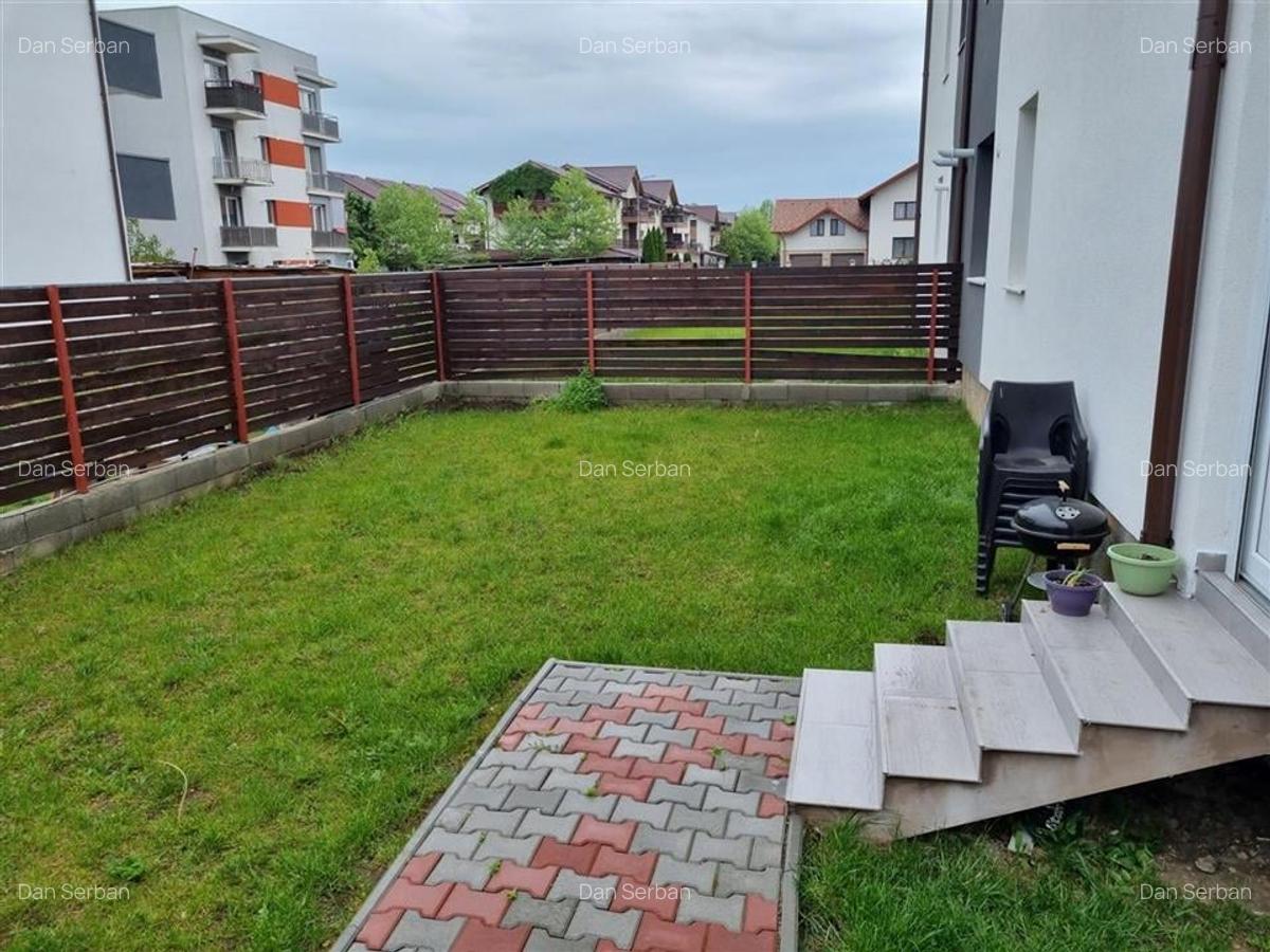 Apartament de doua camere cu teren de 300 mp pe CF  zona Sanpetru - 4