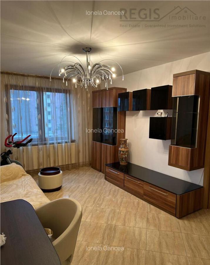 Apartament cu 3 camere situat in zona Astra - 5