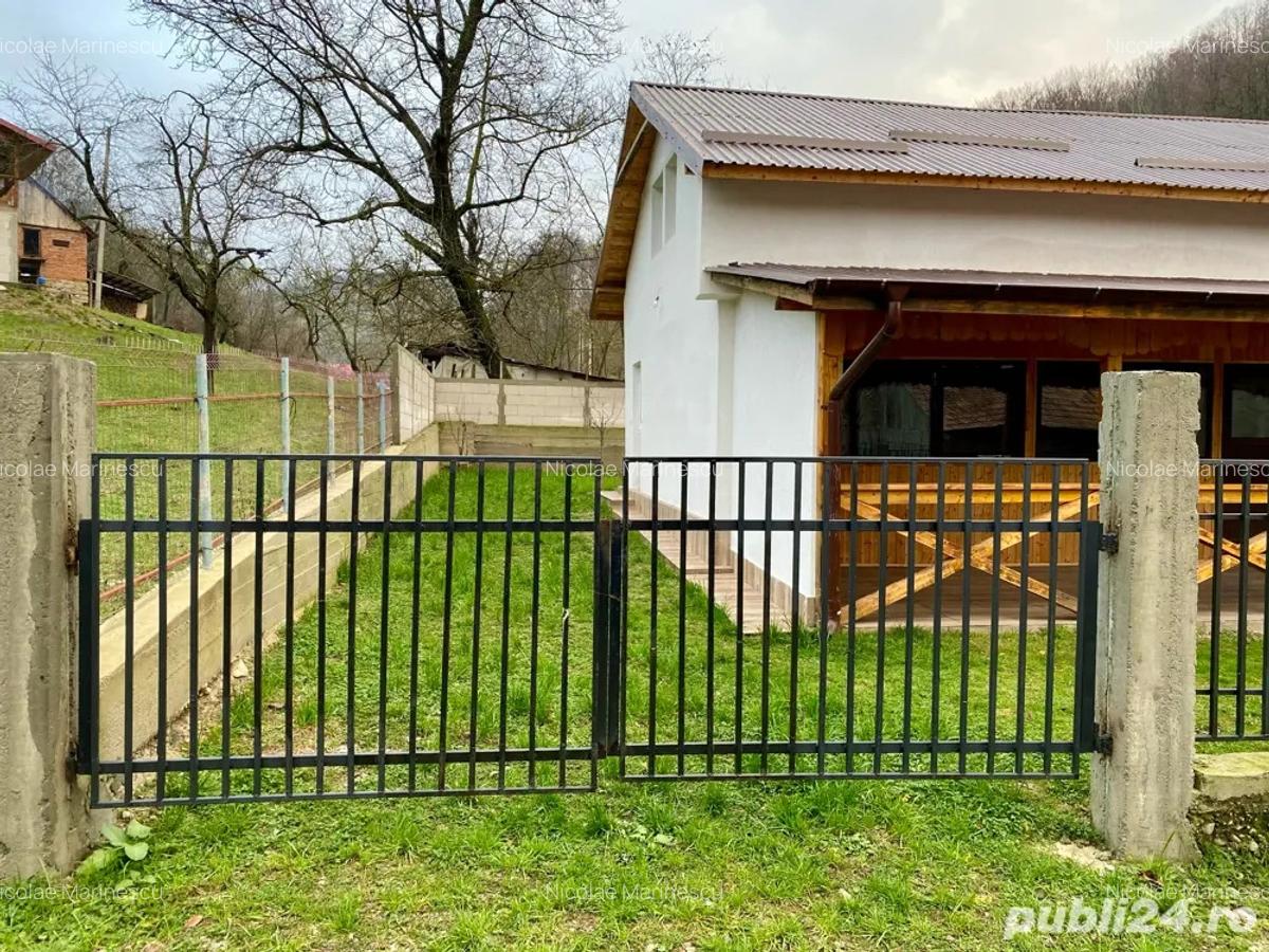 Casa de vanzare in comuna Stoenesti - 1