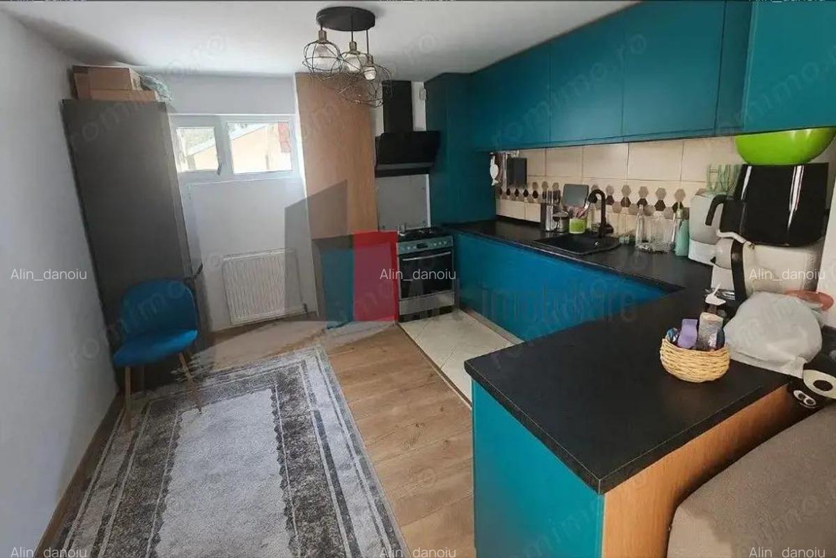 Apartament cu 3 camere de vanzare in zona Chibrit/1 Mai/Calea Grivitei - 4