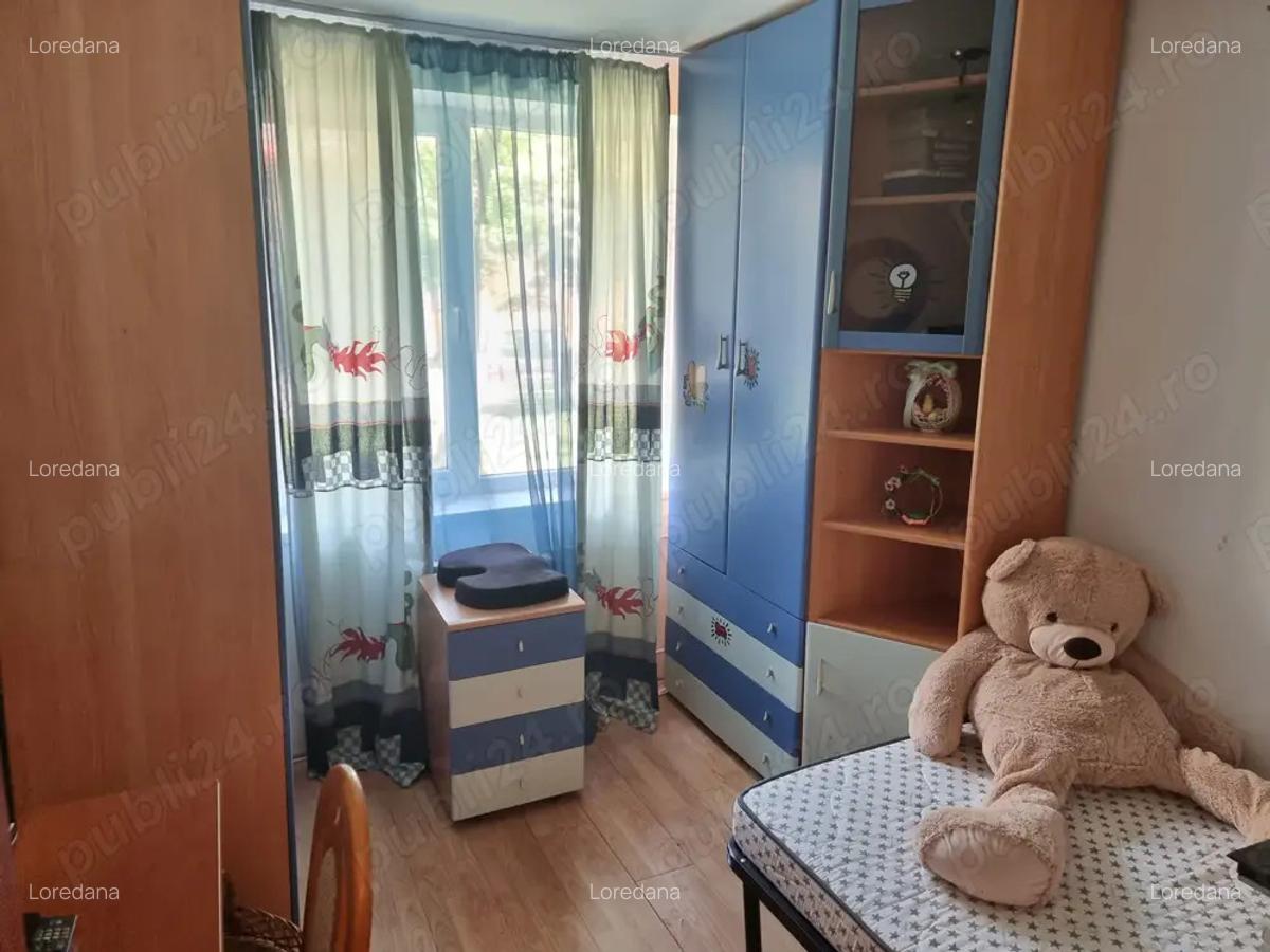 Apartament 3 camere semidecomandat 75000 euro - 8