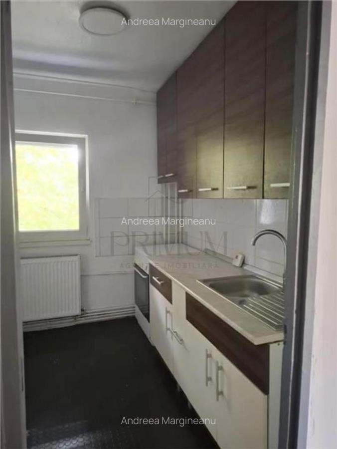 LIPOVEI - 2 Camere - Etaj 2 - Decomandat - Centrala proprie - 2