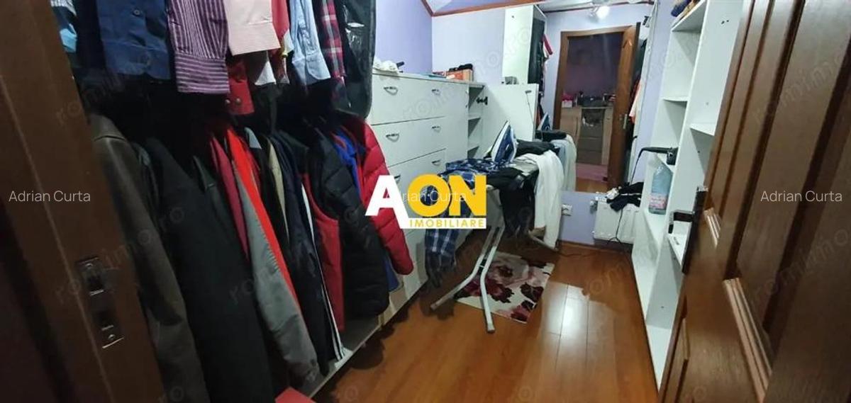 Casa de vanzare, 4 camere, 2 terase, garaj, 849 mp teren, Oarda de Jos - 9