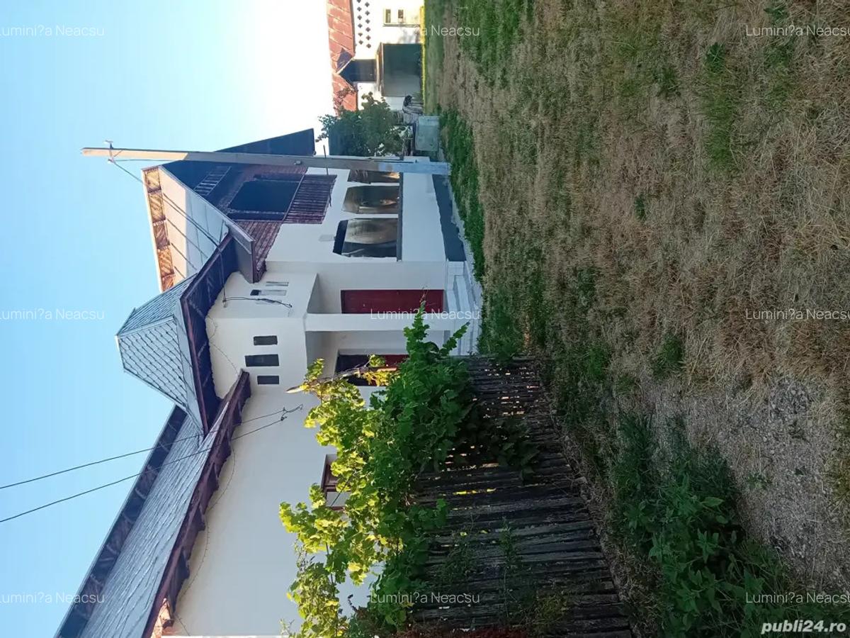 Vand casa la tara - 5