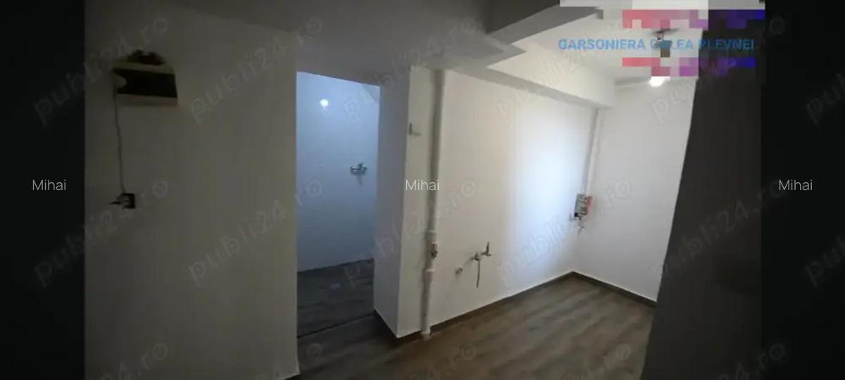 Garsoniera de vanzare situata ULTRA CENTRAL 39500 - 7