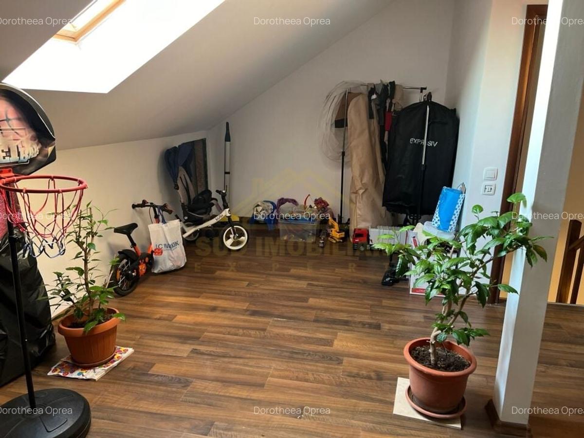Casă cu 4 camere în Berceni - 10