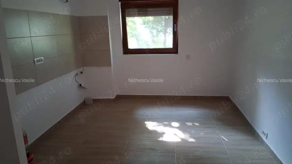 Apartament de vanzare - 5