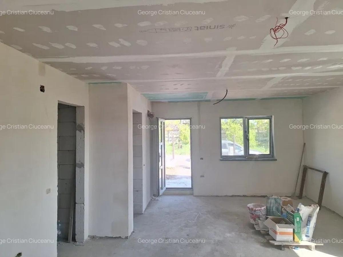 Casa individuala, cu 3 camere pe un teren de 265 mp proprietate in Agigea - 4