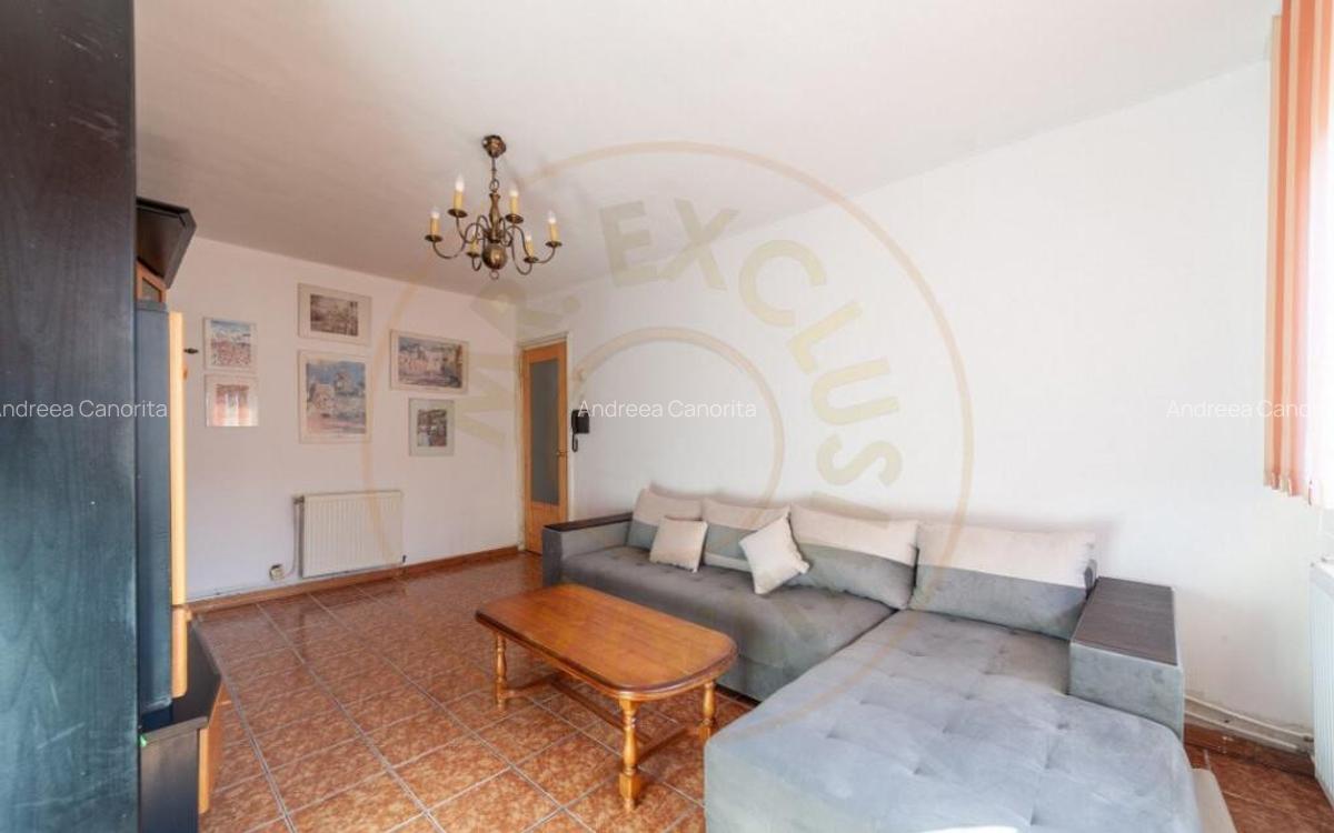 Apartament de 3 camere Campulung zona Visoi - 2