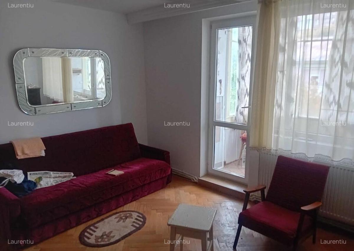 Apartament 2 cam ultracentral 50mp etaj 2 centrala termica termoizolat - 1