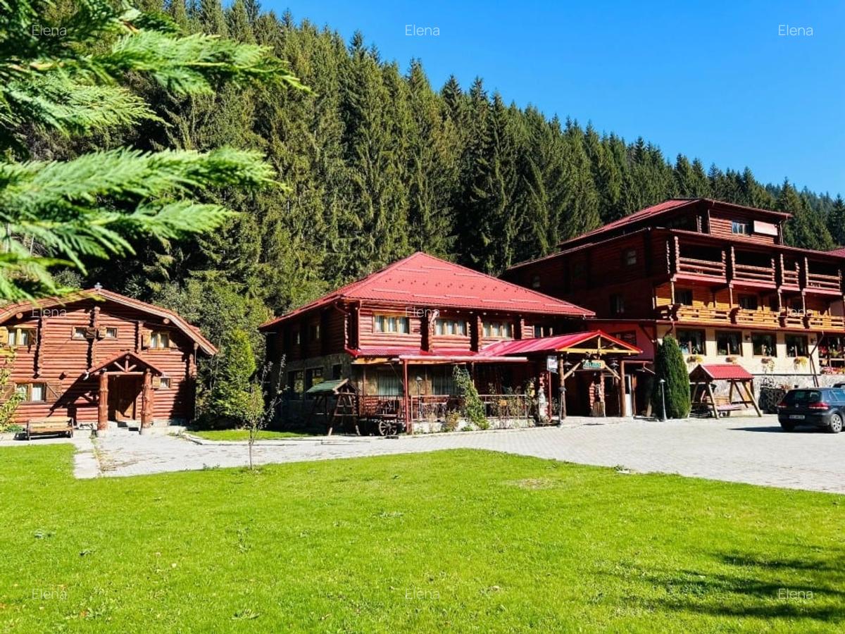 Pensiune de vanzare in Moieciu de Sus, afacere functionala la poalele muntilor B - 5 Pensiune de vanzare in Moieciu de Sus, afacere functionala la poalele muntilor B - 5