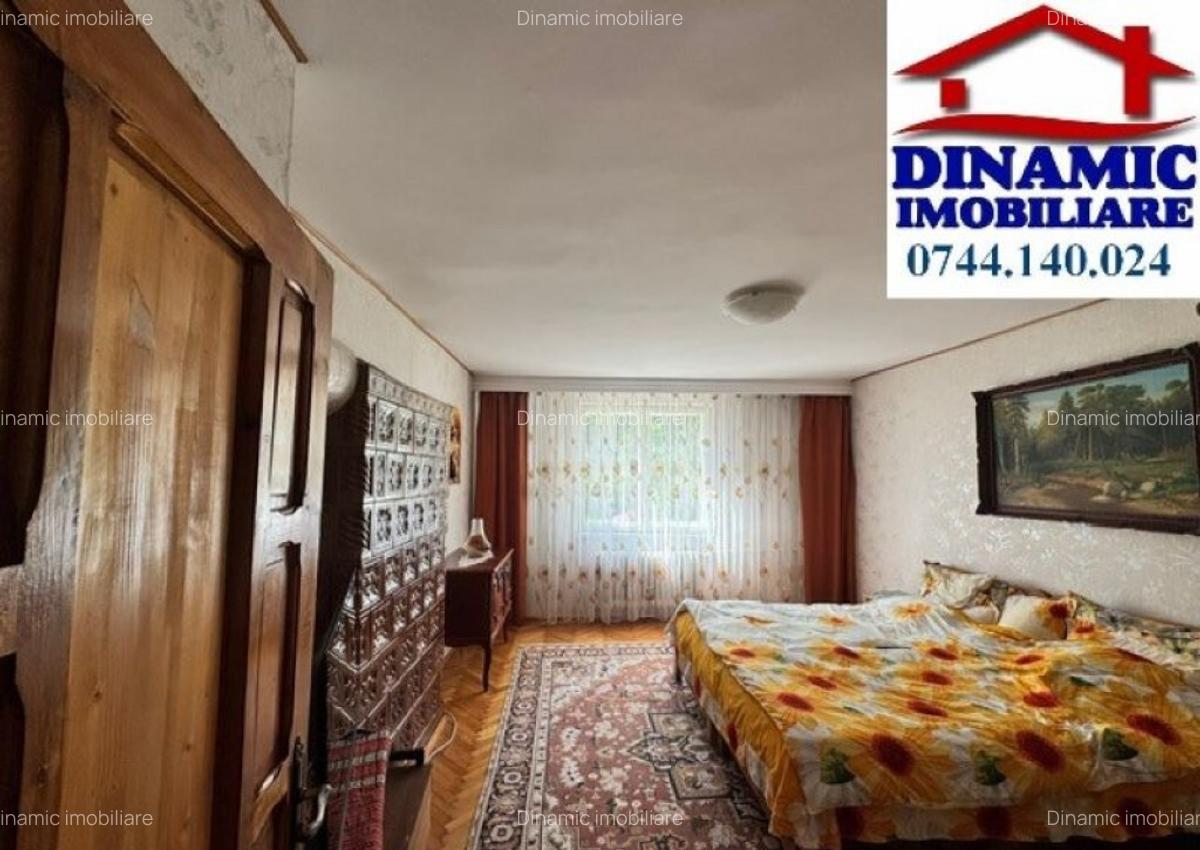Casa Batca Doamnei + 2500 mp teren, 249 000 EURO - 3