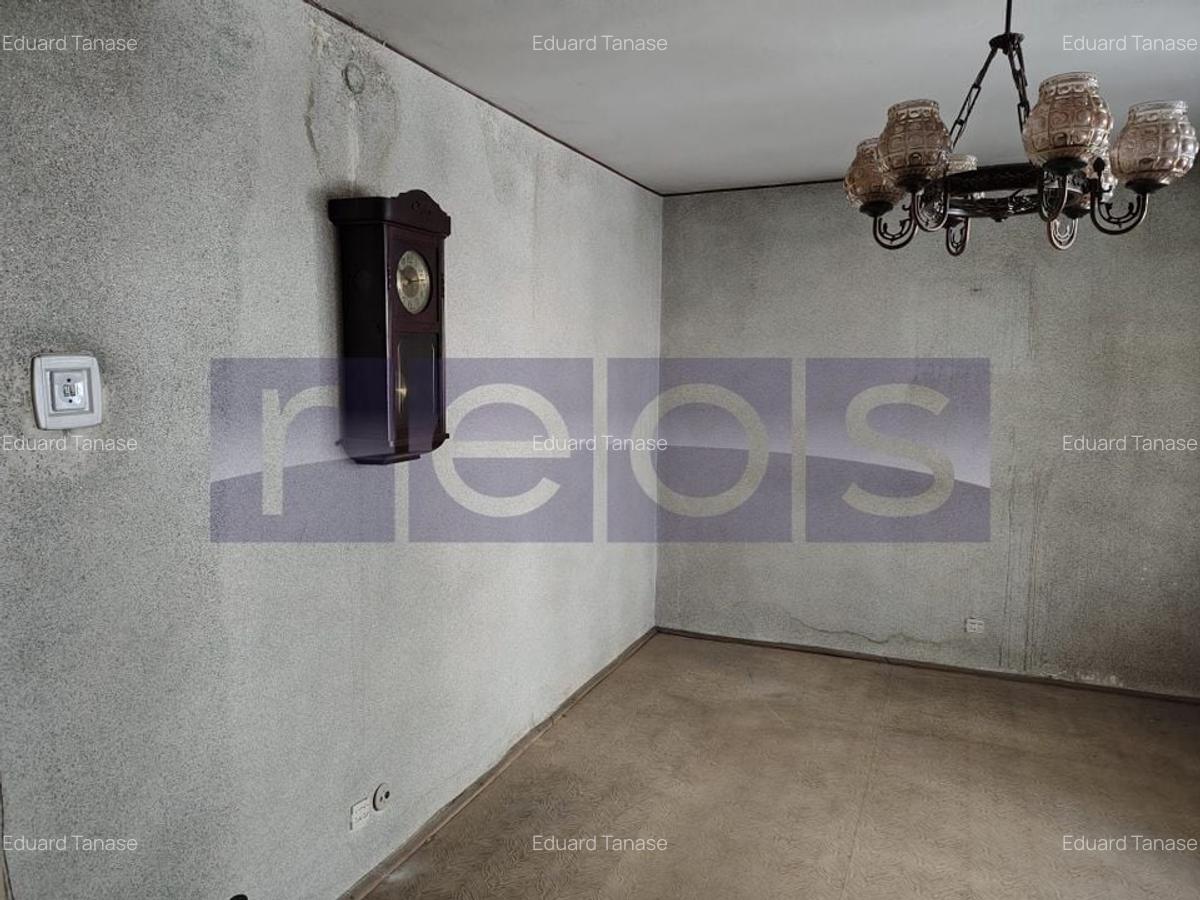 De vanzare apartament decomandat 4 camere zona Apsului - Militari - 1