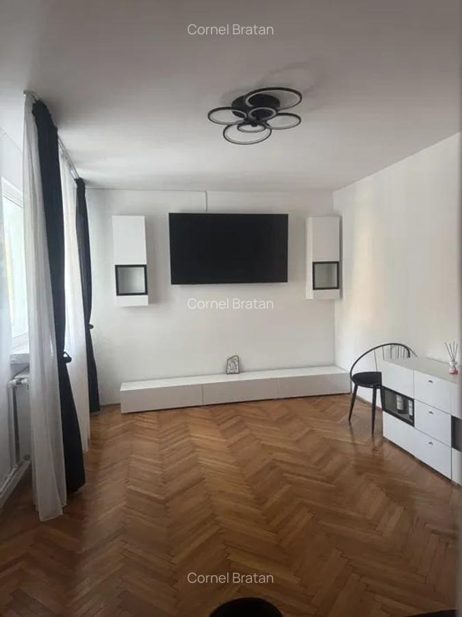 Apartament  3 Camere Calea Bucuresti Centrala Balcon Lux - 1 Apartament  3 Camere Calea Bucuresti Centrala Balcon Lux - 1