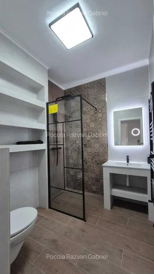 Apartament cu 3 camere,60mp, parcare, zona centrala - 4