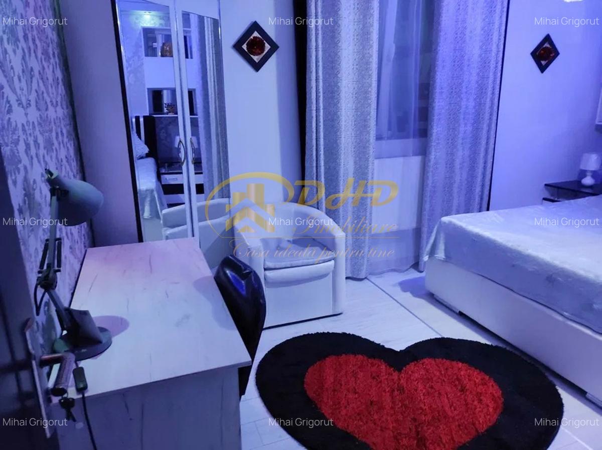 Apartament 3 camere in zona Tatarasi - Str. Vasile Lupu - 7