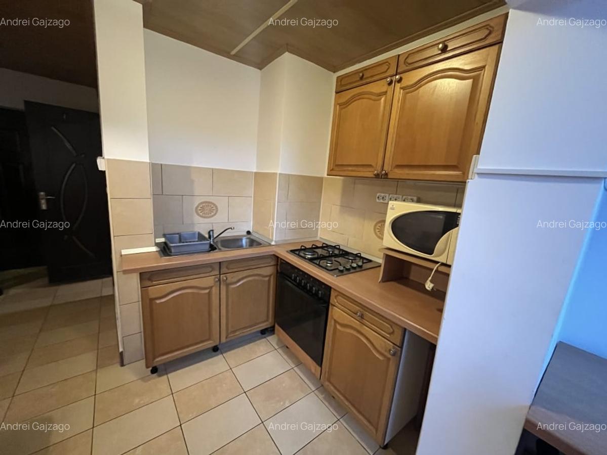 Apartament de inchiriat - 4