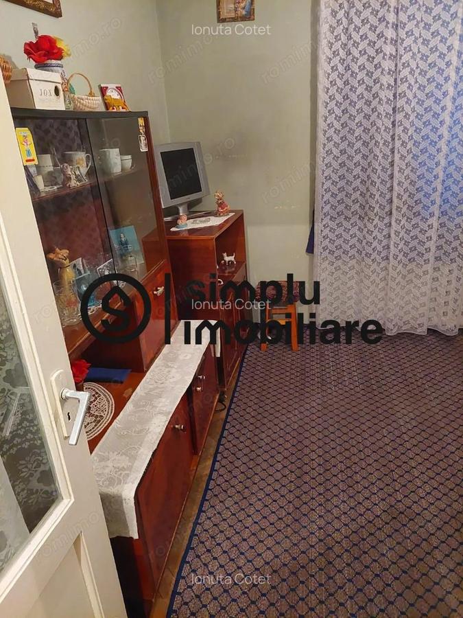 2 camere, etaj 2/4, Severinului - 77 000 Euro - 5 2 camere, etaj 2/4, Severinului - 77 000 Euro - 5