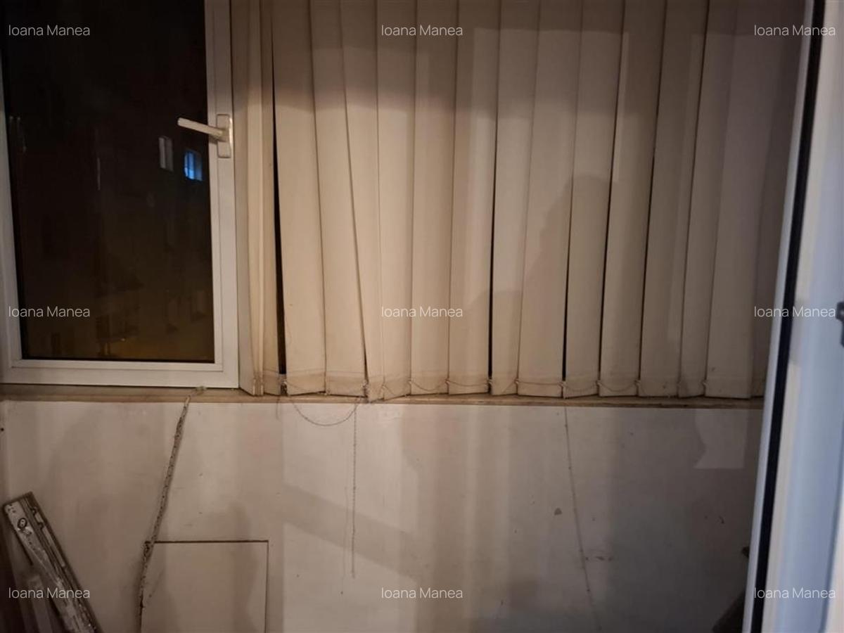 Vanzare apartament 2 camere | Iulia Hasdeu | et 3 | renovat | 55 mp utili | Bloc - 21