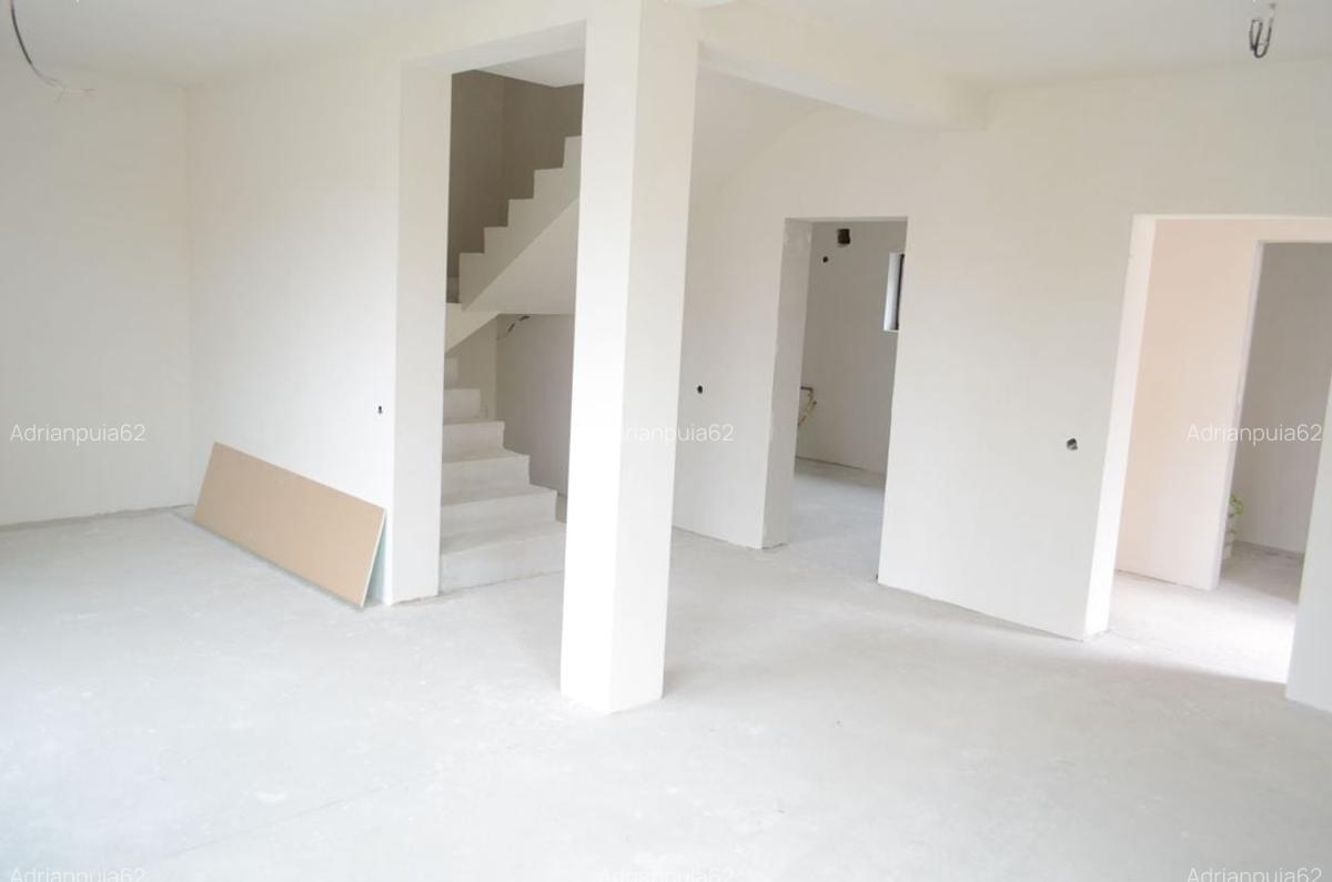 Casa cuplata (duplex) cu vedere panoramica in Dezmir - 8