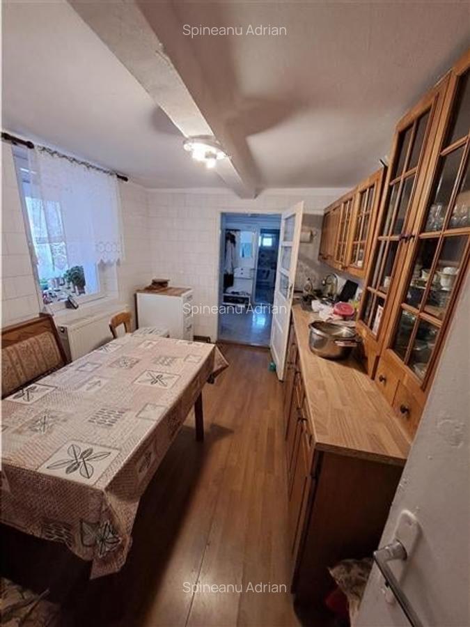 Casa individuala  Mehala aproape de Piata -Profi, 22 m front stradal - 13