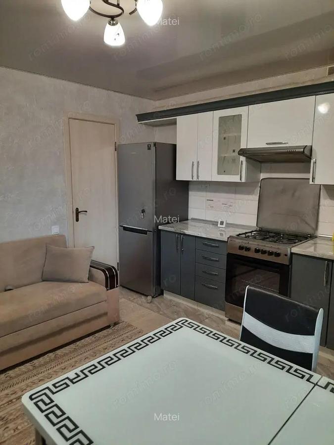 Se ofera spre inchiriere garsoniera in zona Piata Unirii - 5