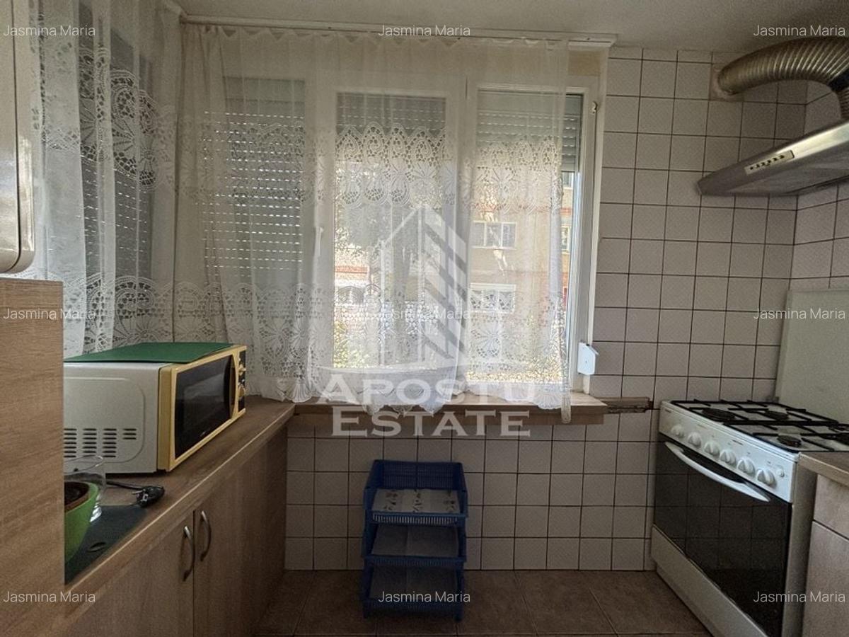 Apartament cu 2 camere decomandat în Soarelui - 9