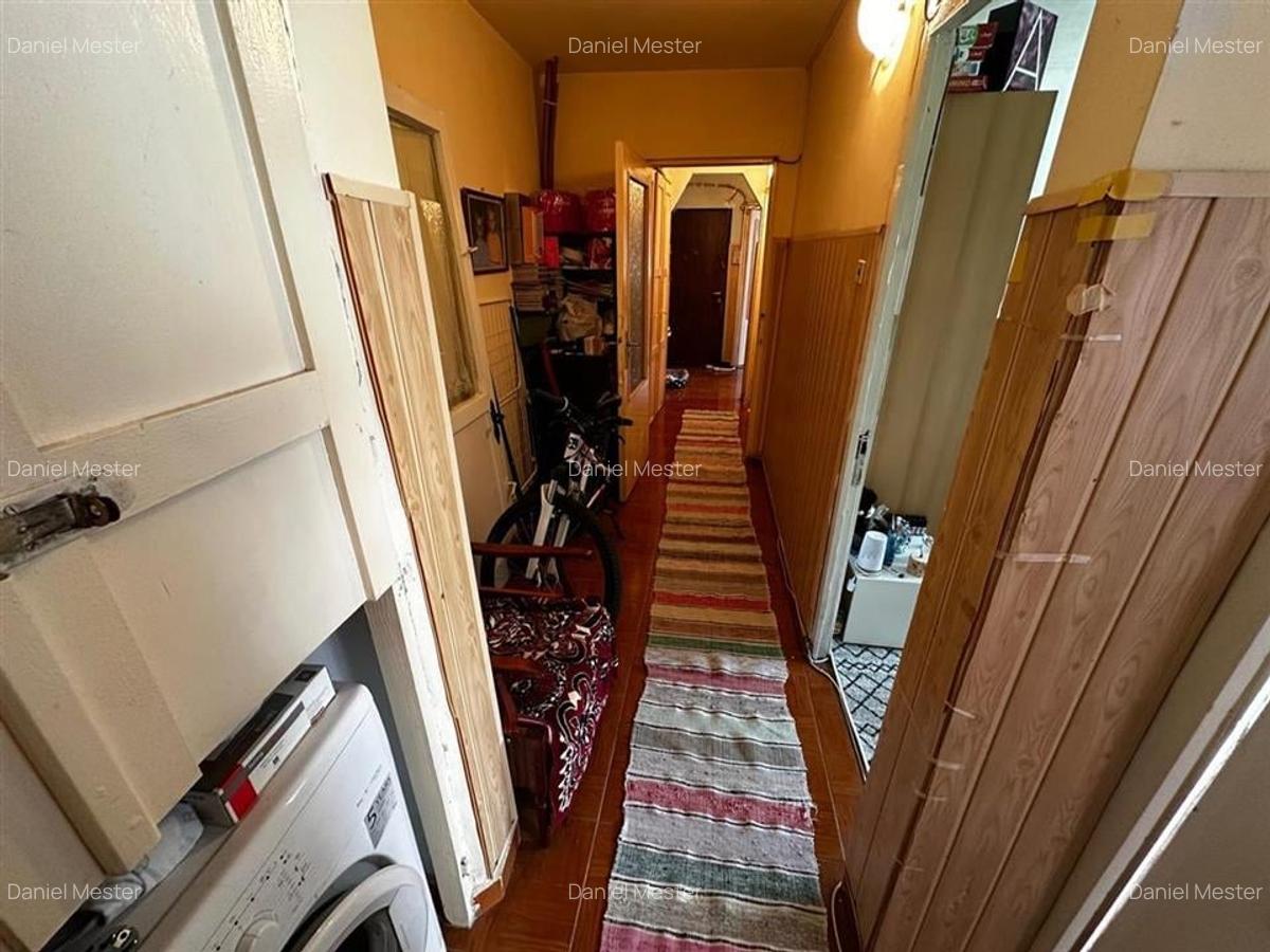 Apartament cu 3 camere decomandat în Rogerius - 10