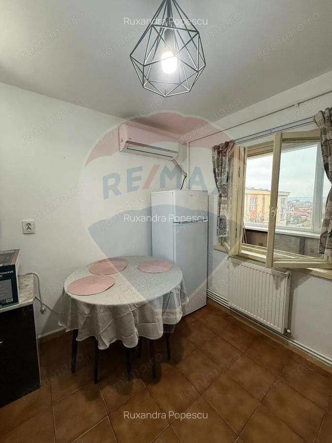 Apartament cu 2 camere de inchiriat in zona 1 Mai - 10