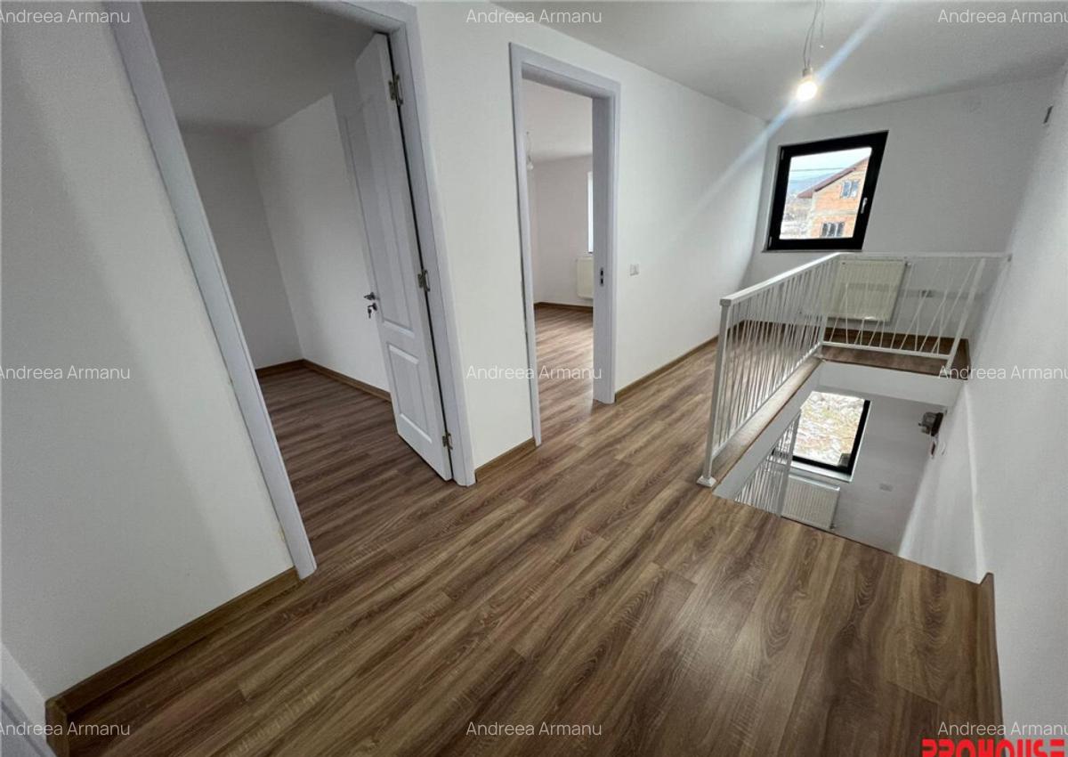 Vila la cheie- Magura Crihan- 1000 mp teren! - 10