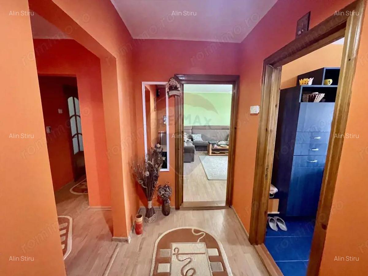 Apartament 3 camere Zona Poienita - 5