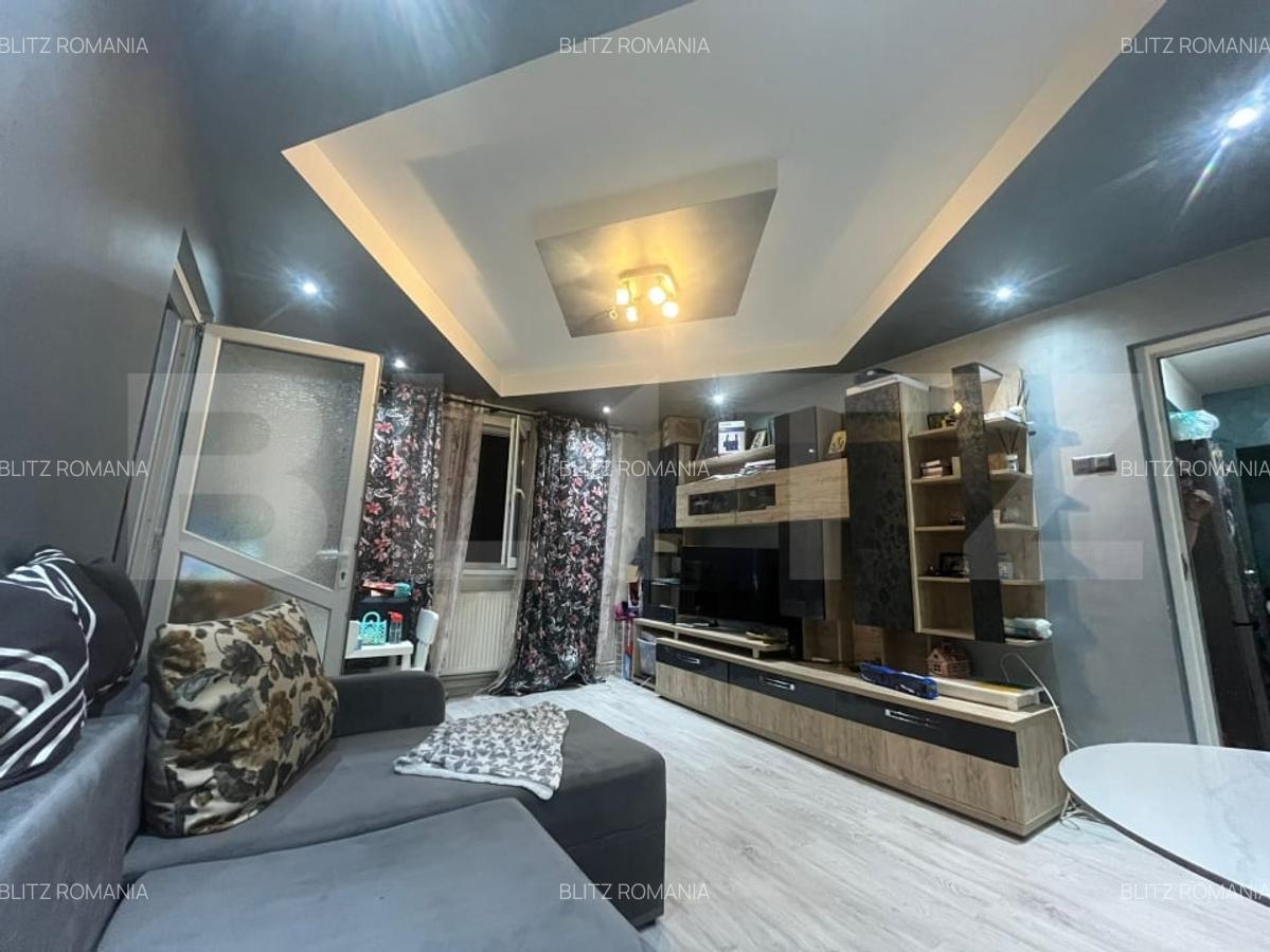 Apartament de vanzare, cu 3 camere, 50,67 mp, zona M11 - 1