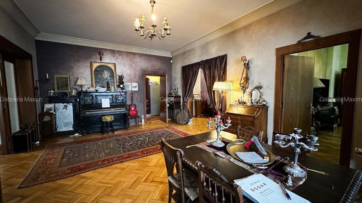 Apartament cu 5 camere semidecomandat în Moșilor - 4