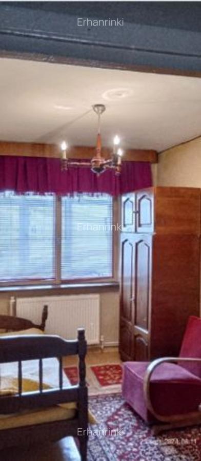 Vând apartament 4 camere - 4