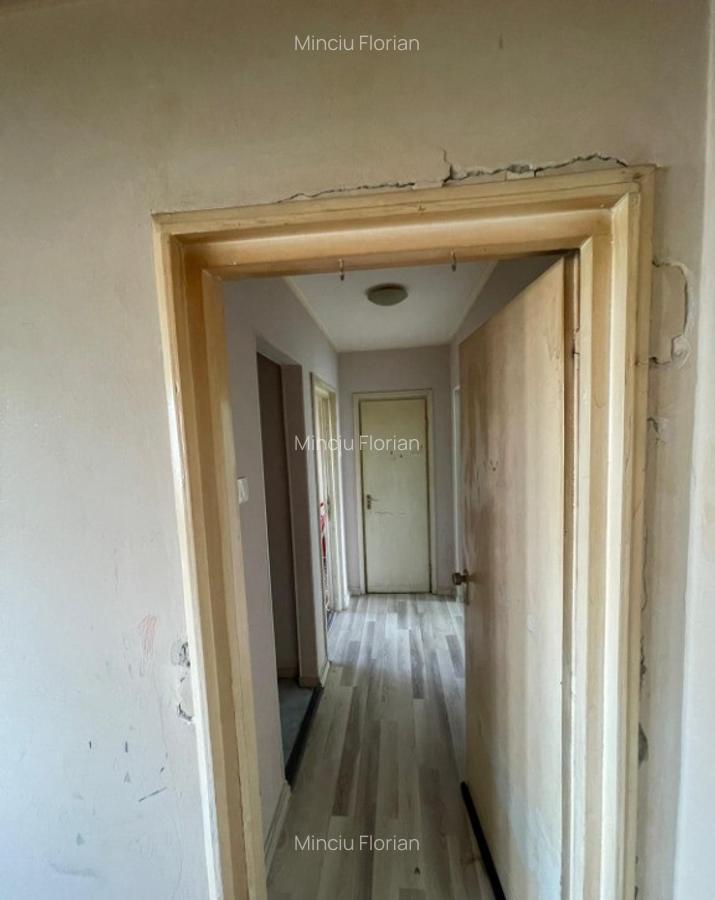 Apartament 3 camere Drumul taberei - 3