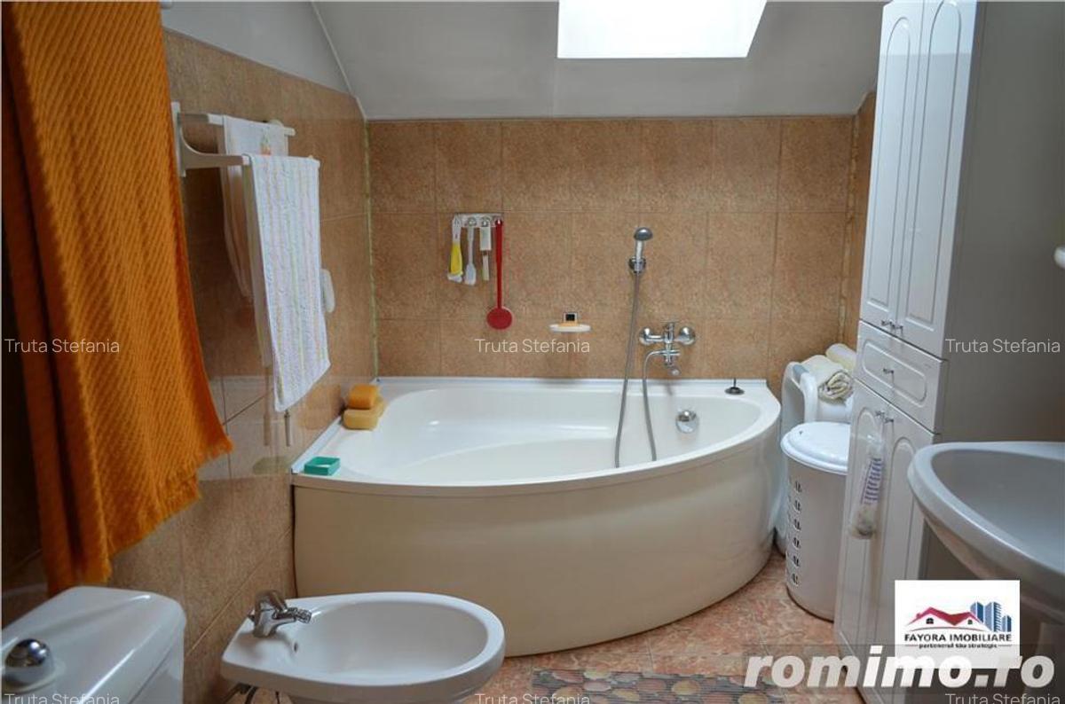 Casa si Spatiu Comercial de Vanzare Zona Semicentrala - 3