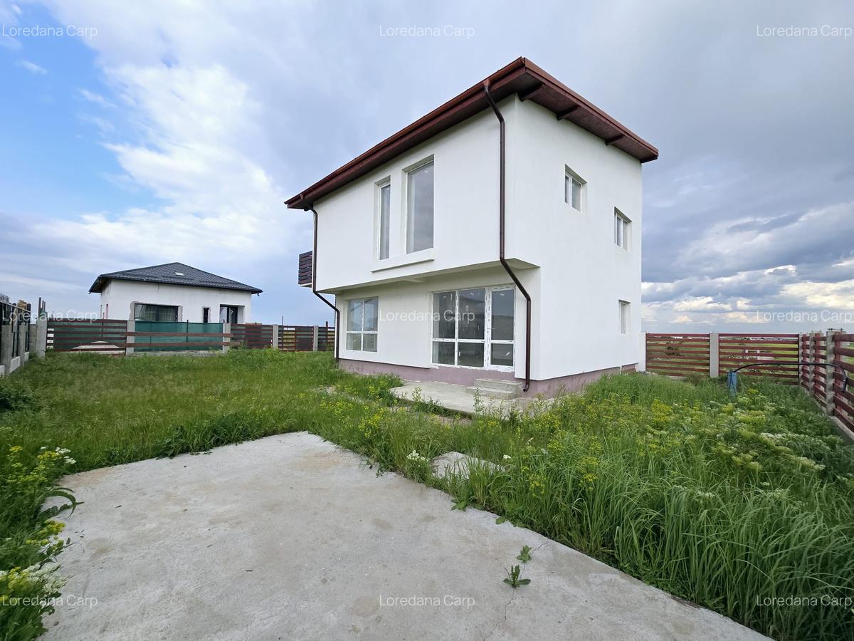 Casă individuală cu 4 camere în Berceni - 2